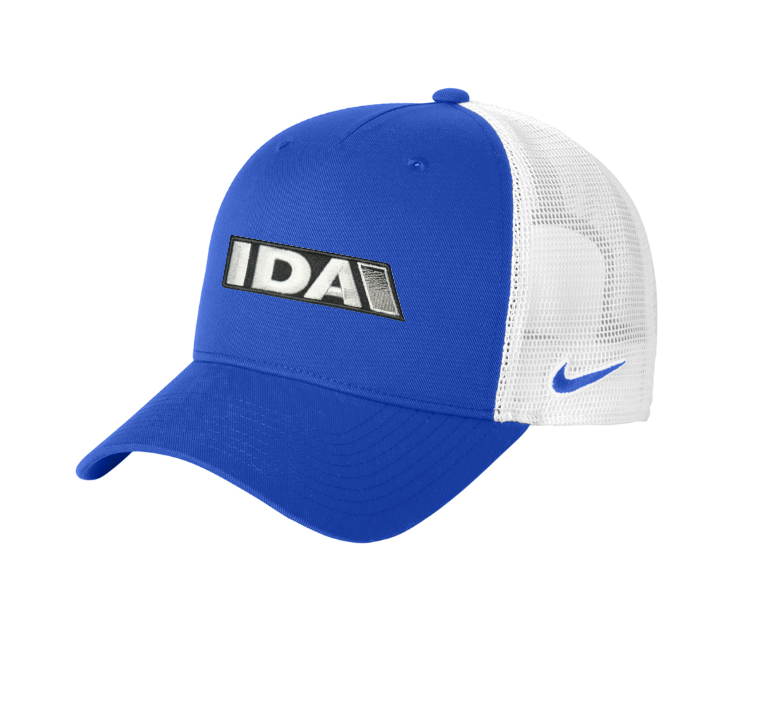 Nike Snapback Mesh Trucker Cap